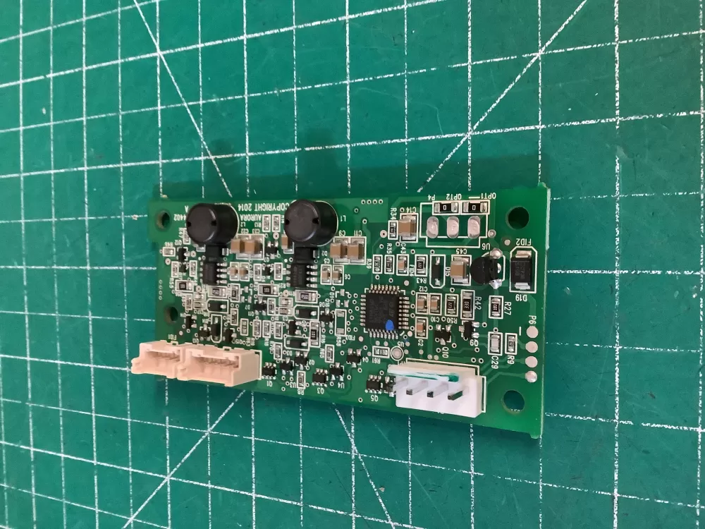 Whirlpool  KitchenAid AP6004628 W10676677 W10788814 W10804160 PS11737802 Refrigerator Control Board