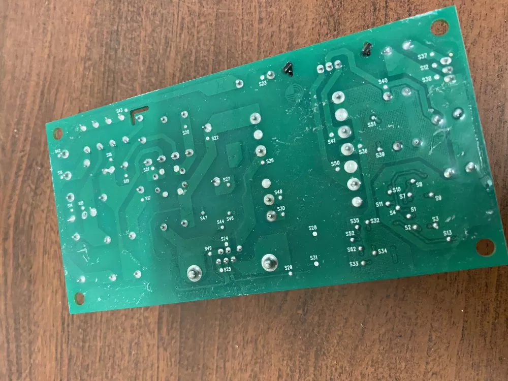 Electrolux A051730F A05173003 Refrigerator Control Board AZ42779 | BK1742