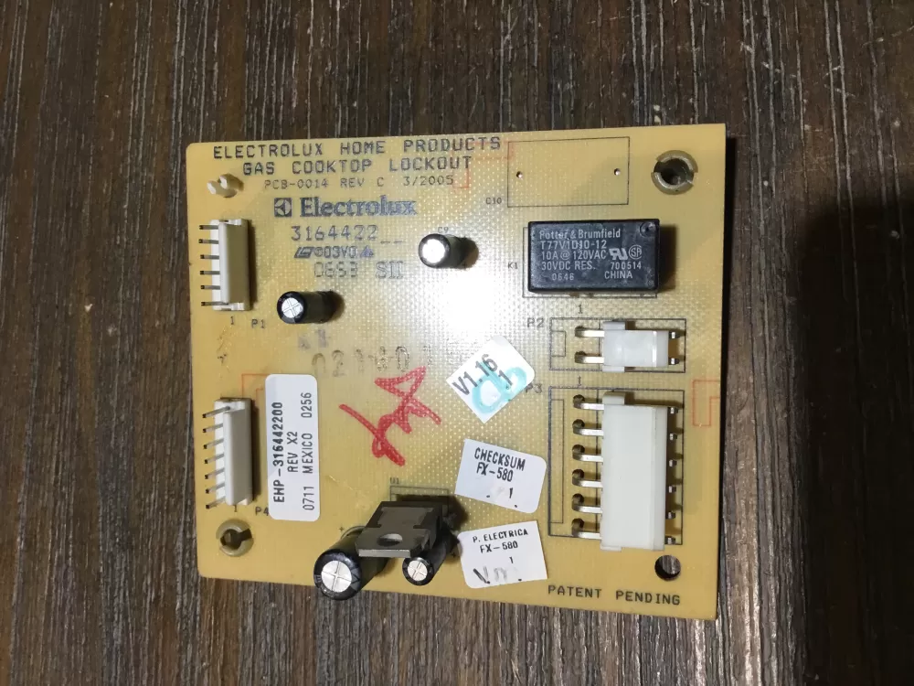 Kenmore  Whirlpool  Frigidaire 316442200 Range Control Board