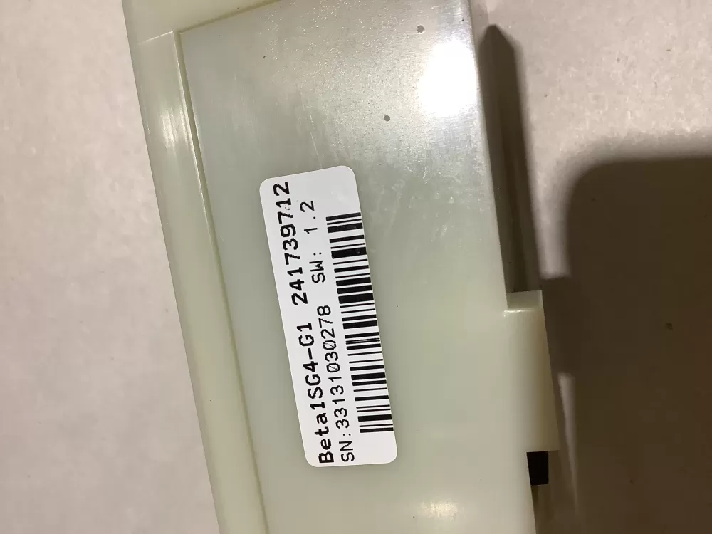 Frigidaire 2416091 Refrigerator Control Board AZ145998 | ZC2446