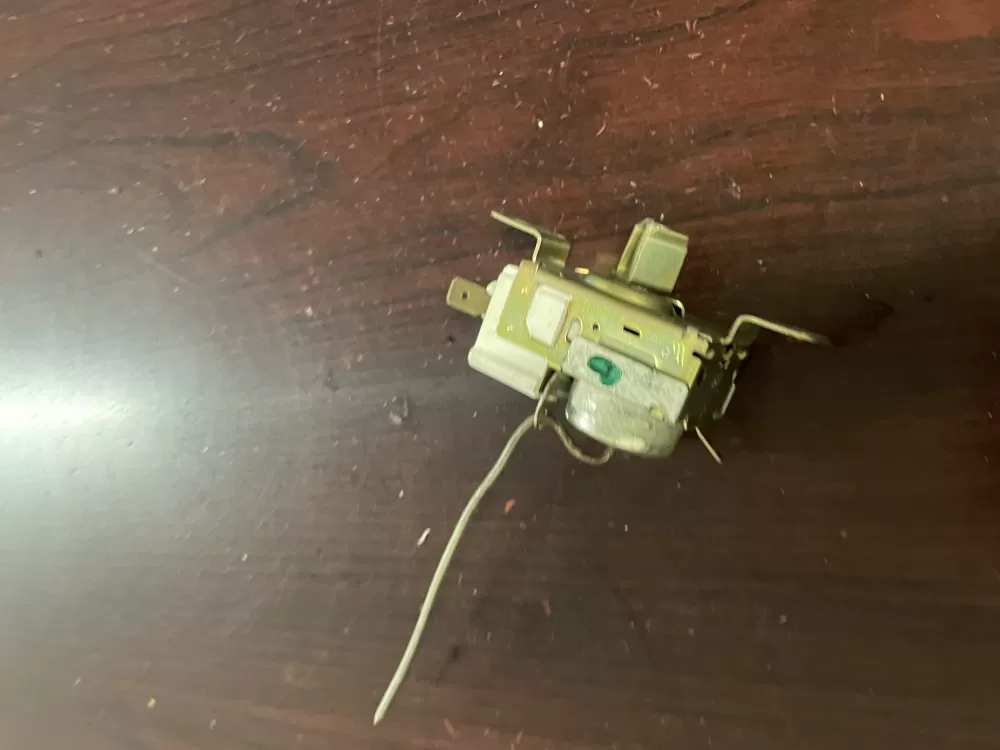 Whirlpool WP2198202 Refrigerator Cold Control Thermostat AZ97344 | Wm1665