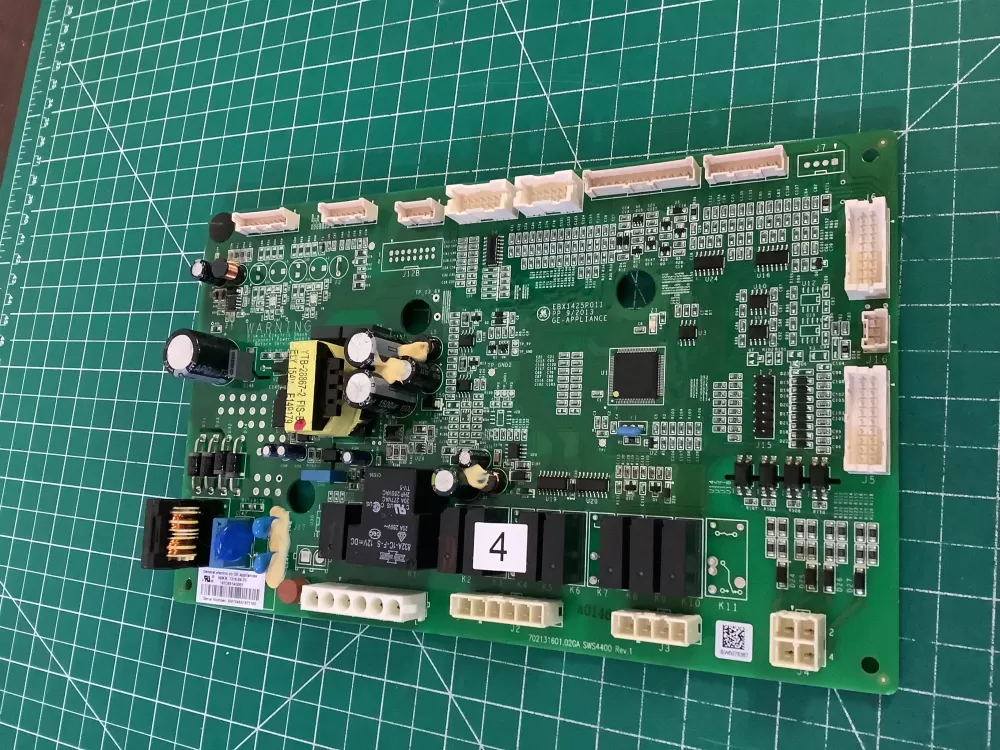 GE WR55X30806 197D8514G001 Refrigerator Control Board AZ205405 | NR612