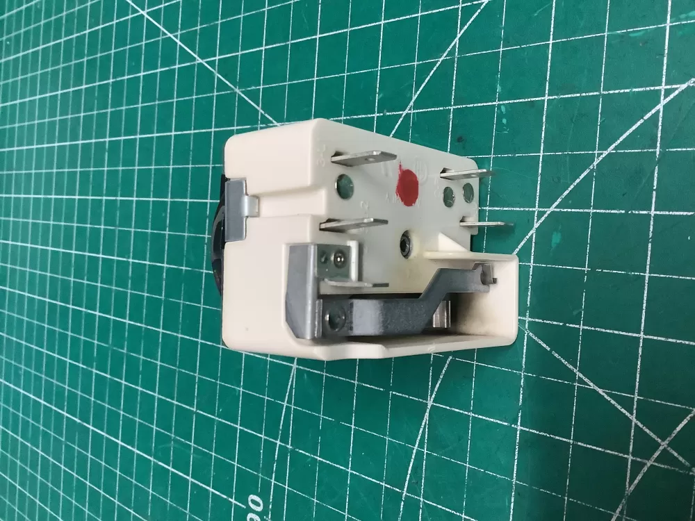 Frigidaire 316436001 316021501 Range Surface Element Switch AZ204754 | AR80