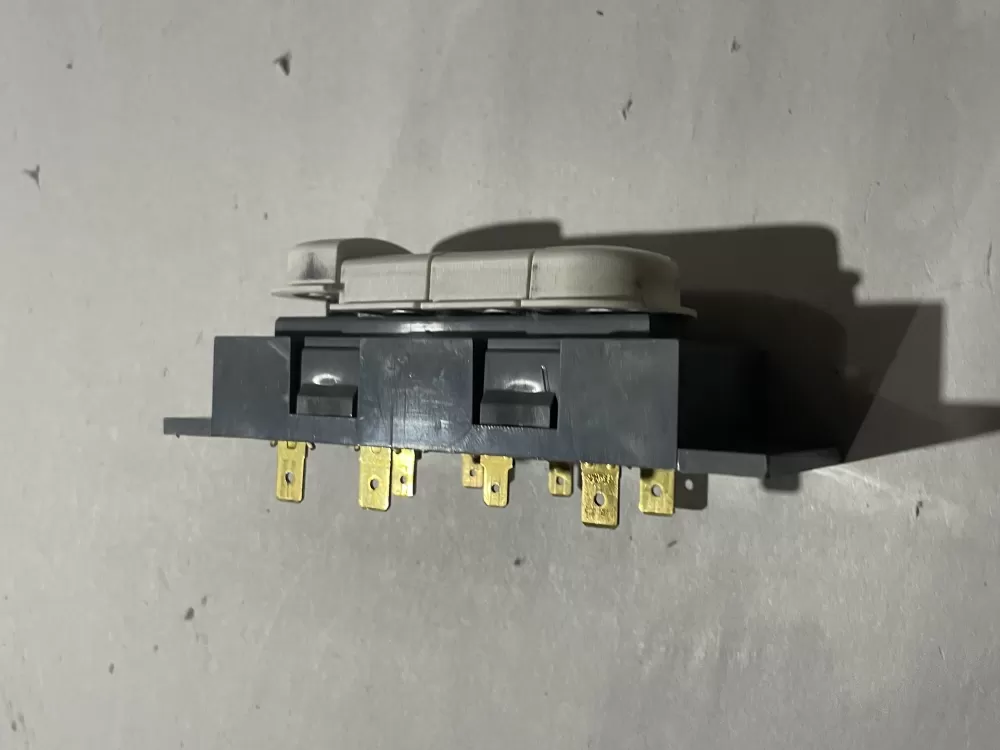 Maytag 6 3706590A Selector Switch AZ191066 | Wm703