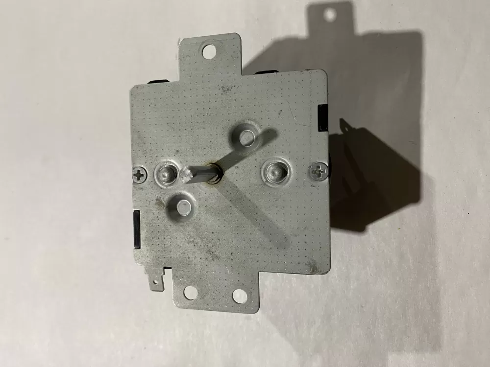 Whirlpool 3976569A 3976569 WP3976569 AP6009020 3393934 548368 PS11742162 Dryer Timer
