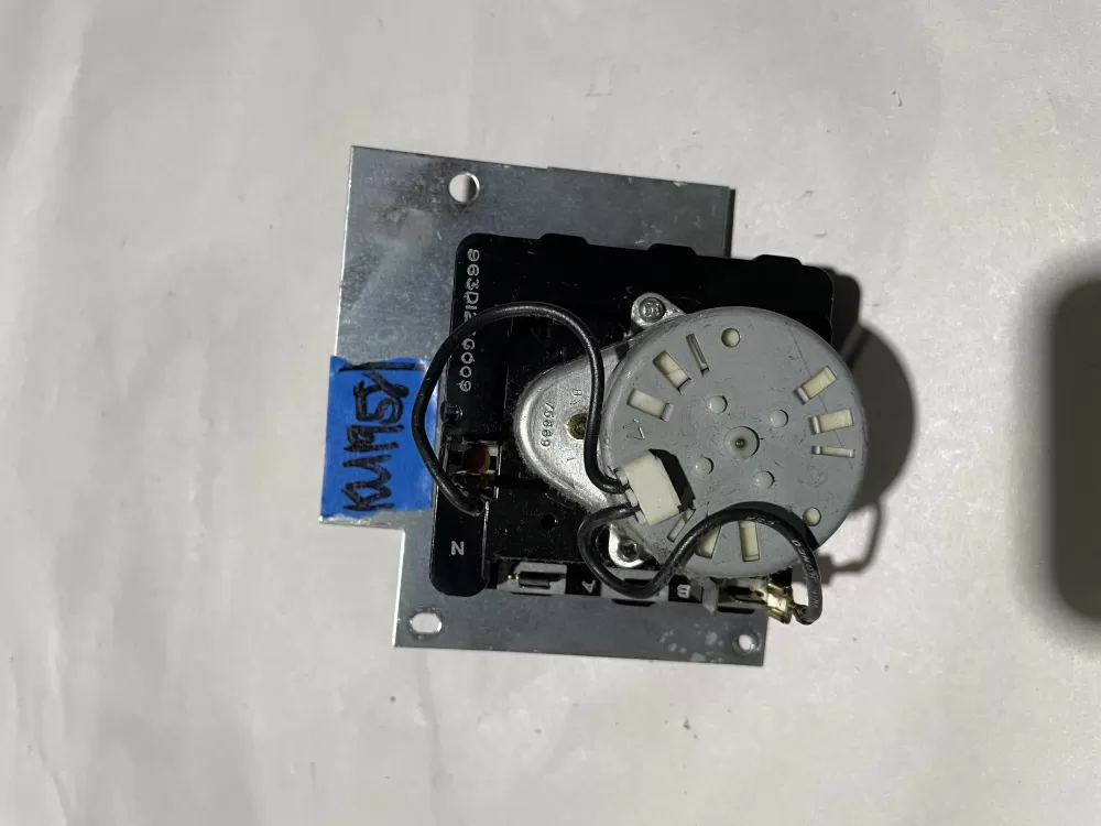 GE 963D123G009 M401G Dryer Timer AZ133629 | KM1958
