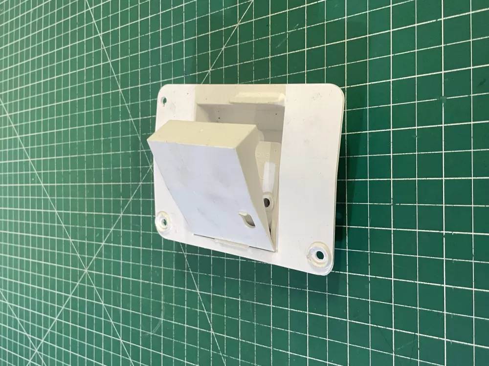 Whirlpool  Kenmore  Maytag  KitchenAid W10757851  AP5956767  W11629974  4389102  2198585  2198586  2220398  2220402  2255114  3452789  4388635  4389102R  PS10064583  TJ4389102R  W10193666  W10193840  W10290817 Refrigerator Ice Control Board