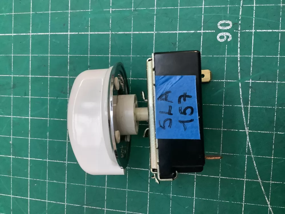 GE 175D2315P009 WE4X881 Dryer Control Board Switch AZ218031 | SLA157