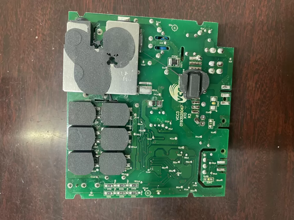 GE Refrigerator 219323010 Main Control Board AZ33713 | KM1686