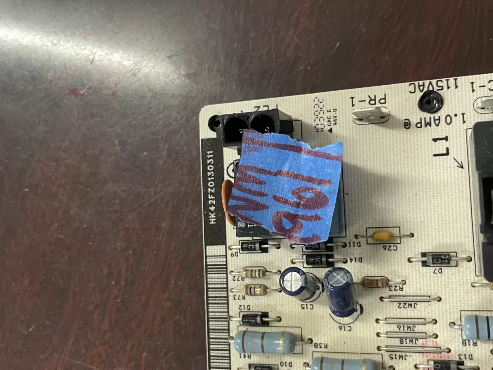 Carrier Payne CEPL130438-01 Furncace Control Board  AZ54498 | Wm1961