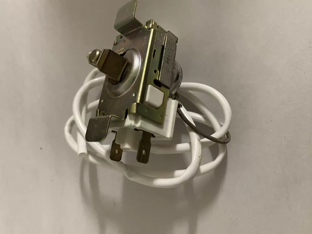 Westinghouse PS8769007 Thermostat Cold Control AZ192765 | BK2563