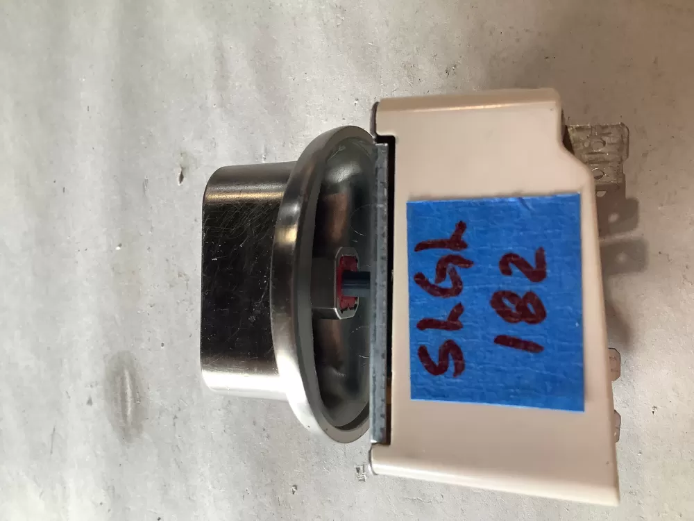 Samsung DC44 01009A Range Switch AZ148974 | SL182