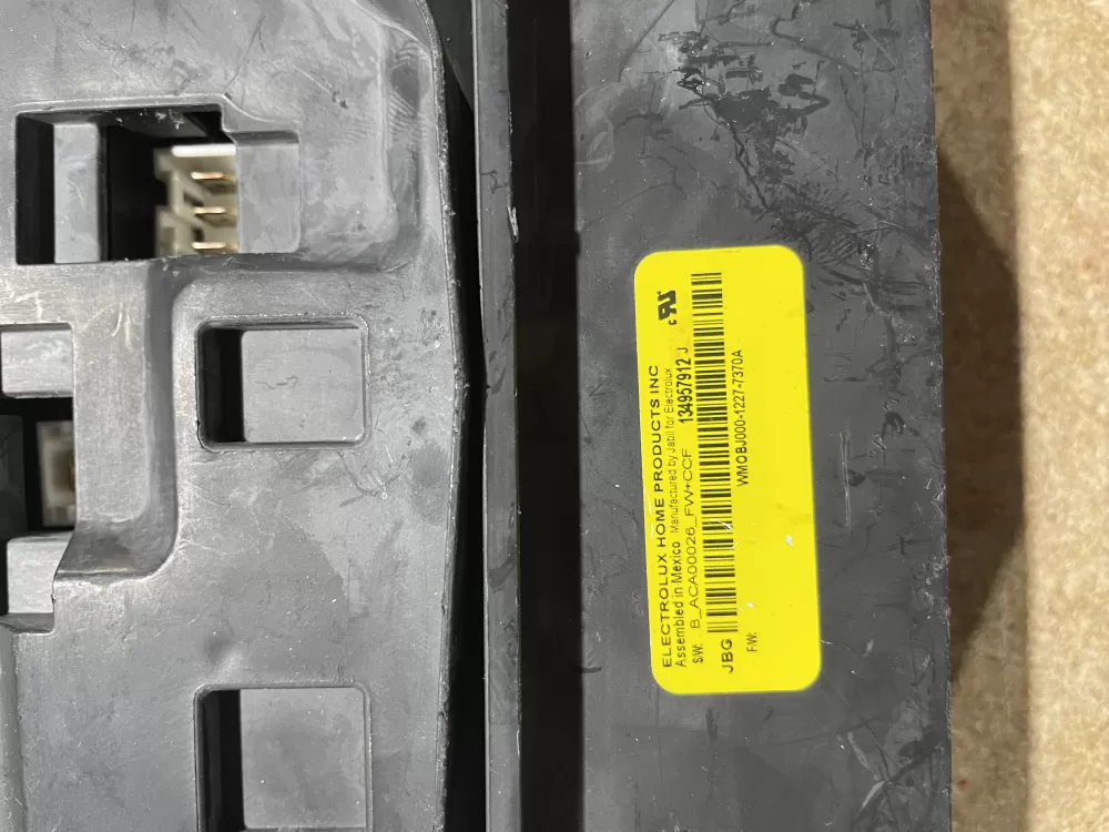 Frigidaire 134957900 134957912 809055306 Washer Control Board AZ68089 | KM1785