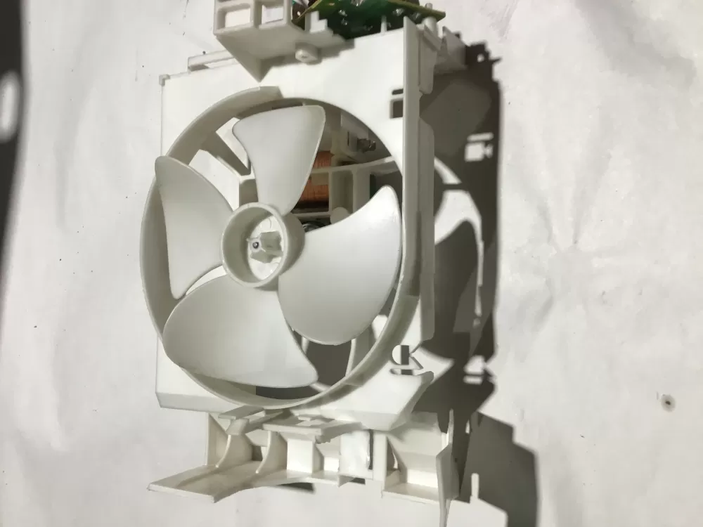 LG OEM-0905X1 Microwave Cooling Fan Motor AZ100764 | Sl61