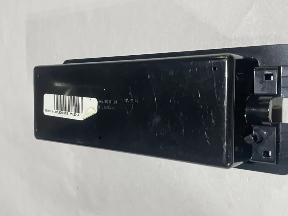 Frigidaire Electrolux Refrigerator Control Board 1610C140363574 AZ152036 | Wm852