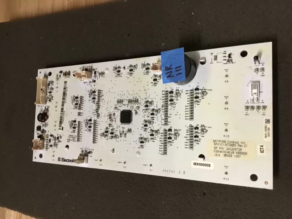Frigidaire Refrigerator Dispenser Control Board 242209728 AZ99721 | NR111