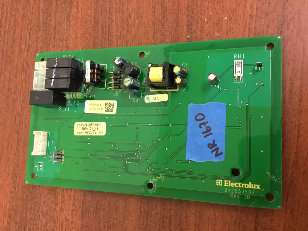 Frigidaire EHP-242053503B Refrigerator Control Board AZ31403 | NR1670