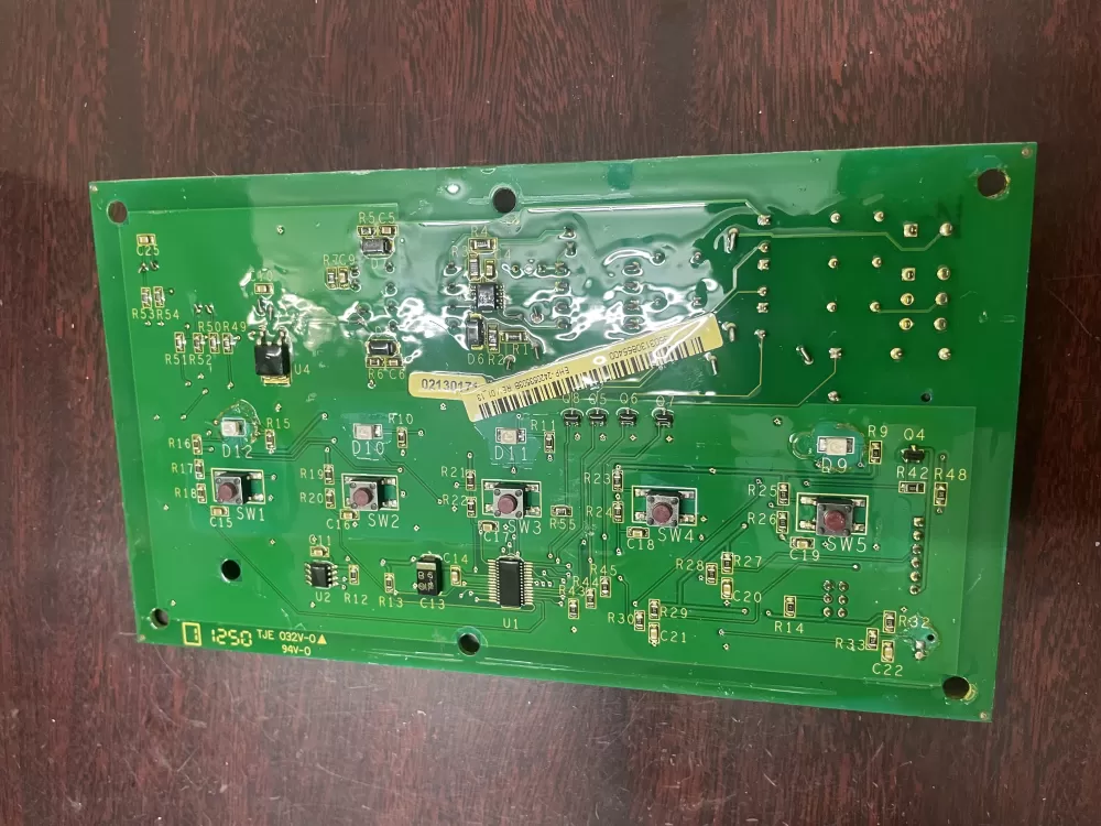 Frigidaire EHP-242053503B Refrigerator Control Board AZ34437 | KM1701