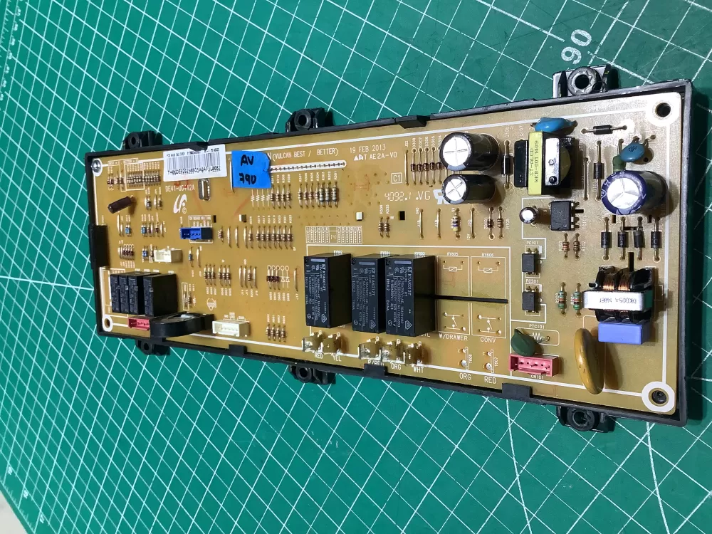 Samsung DE92-02588G DE41-00412A Range Oven Control Board AZ186434 | AV790