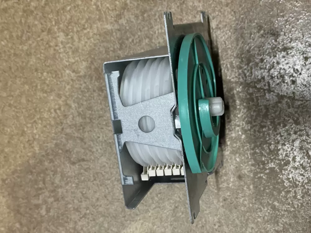 GE 165D4779P109 Dishwasher Timer AZ25865 | KM82