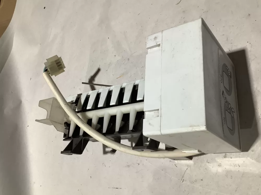 Electrolux 241642509 Refrigerator Ice Maker AZ115873 | Sl199
