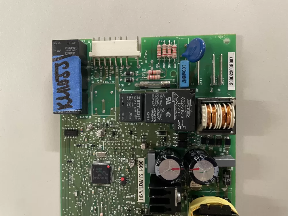 GE Hotpoint 200D2260G007 EBX1005G01 Refrigerator Control Board AZ142168 | KM1033