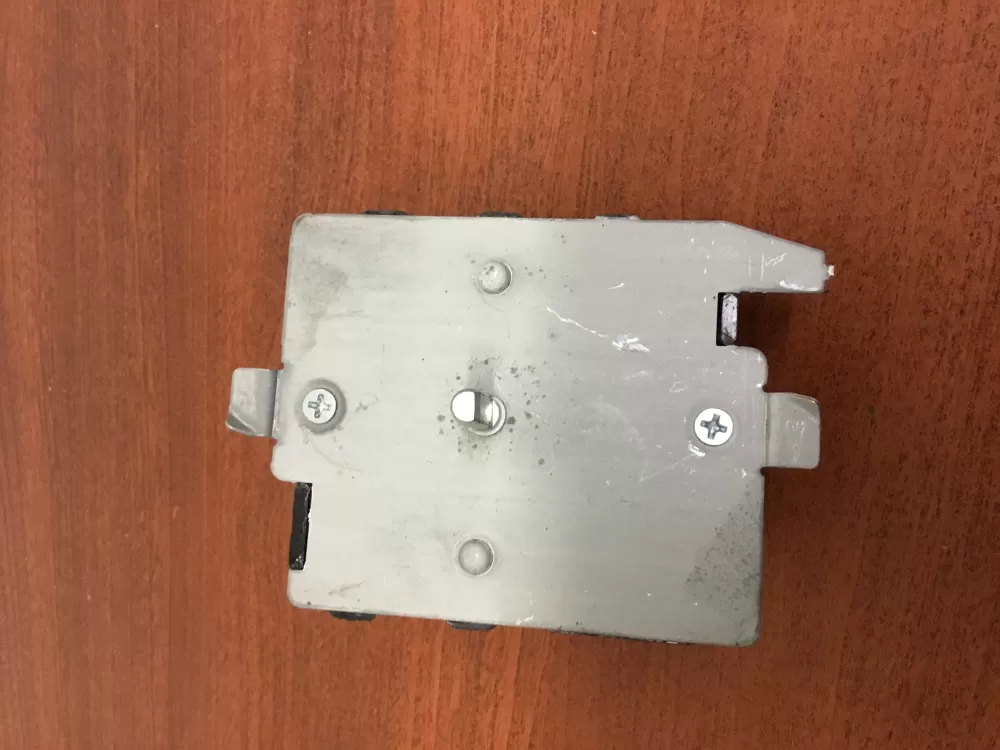 GE 572D520P033 WE4M334 Dryer Timer