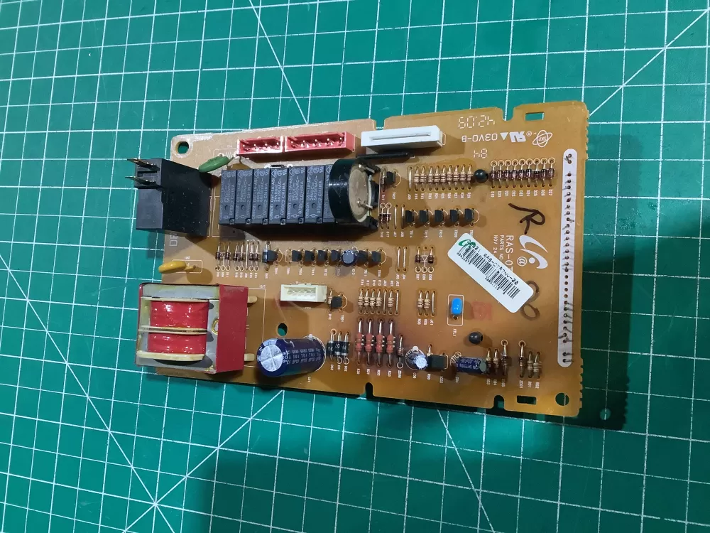 GE RAS-0TR7NV-00 Microwave Control Board AZ153471 | NR118