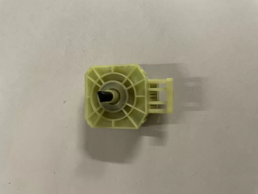 Frigidaire Kenmore 137493400 Washer Control Board Switch AZ135543 | KM878