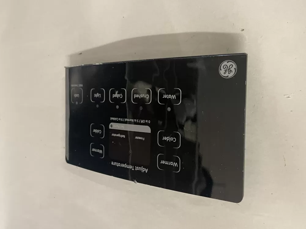 GE Hotpoint 200D7355G006 Refrigerator Control Board Dispenser AZ223470 | Wm2090