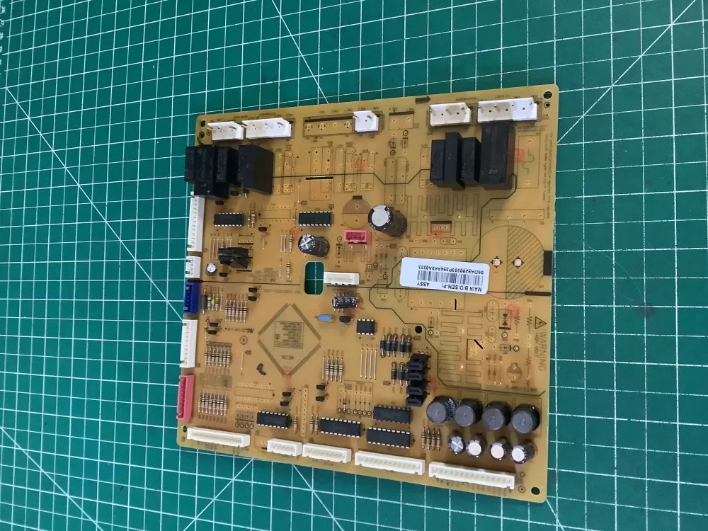 SAMSUNG Refrigerator PCB Assembly Eeprom E15 DA92–00593P AZ185425 | NR2720