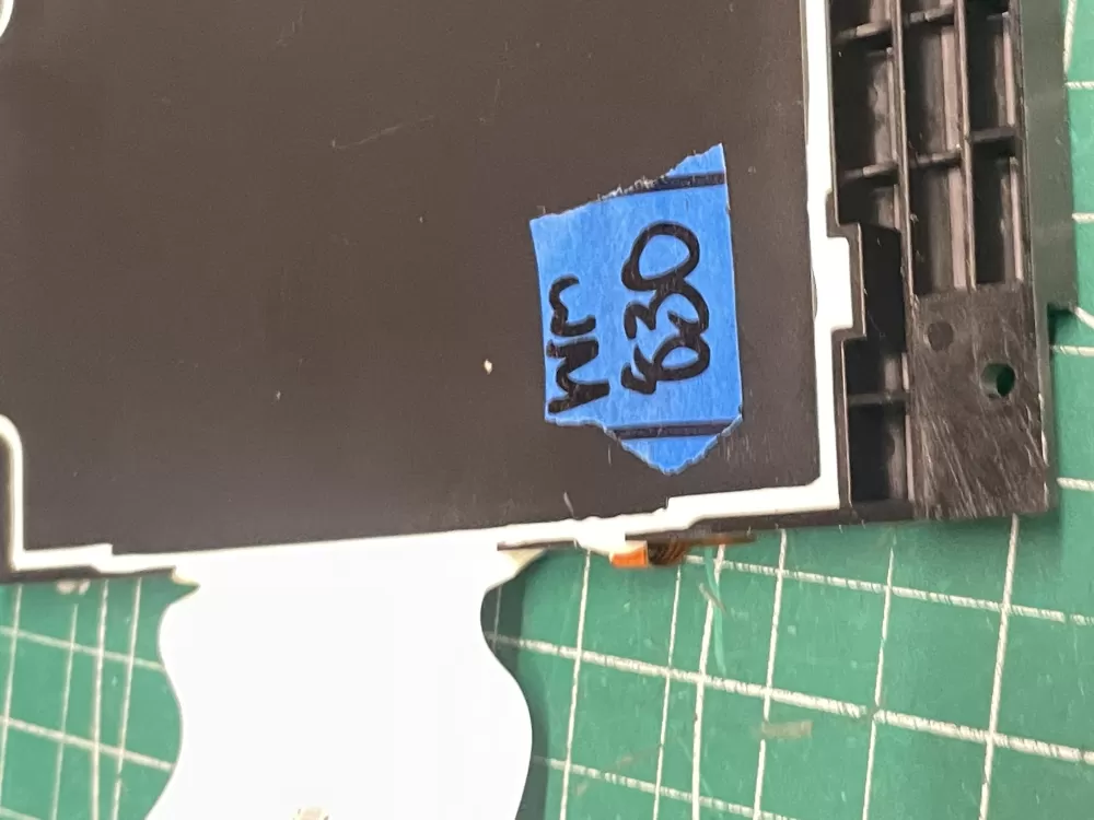 Samsung 20120910001 F000399MNHWGB LCD Module AZ211837 | Wm830