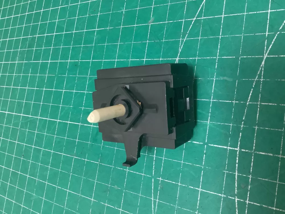 Whirlpool 8528330 Dryer Switch AZ223209 | SLA125