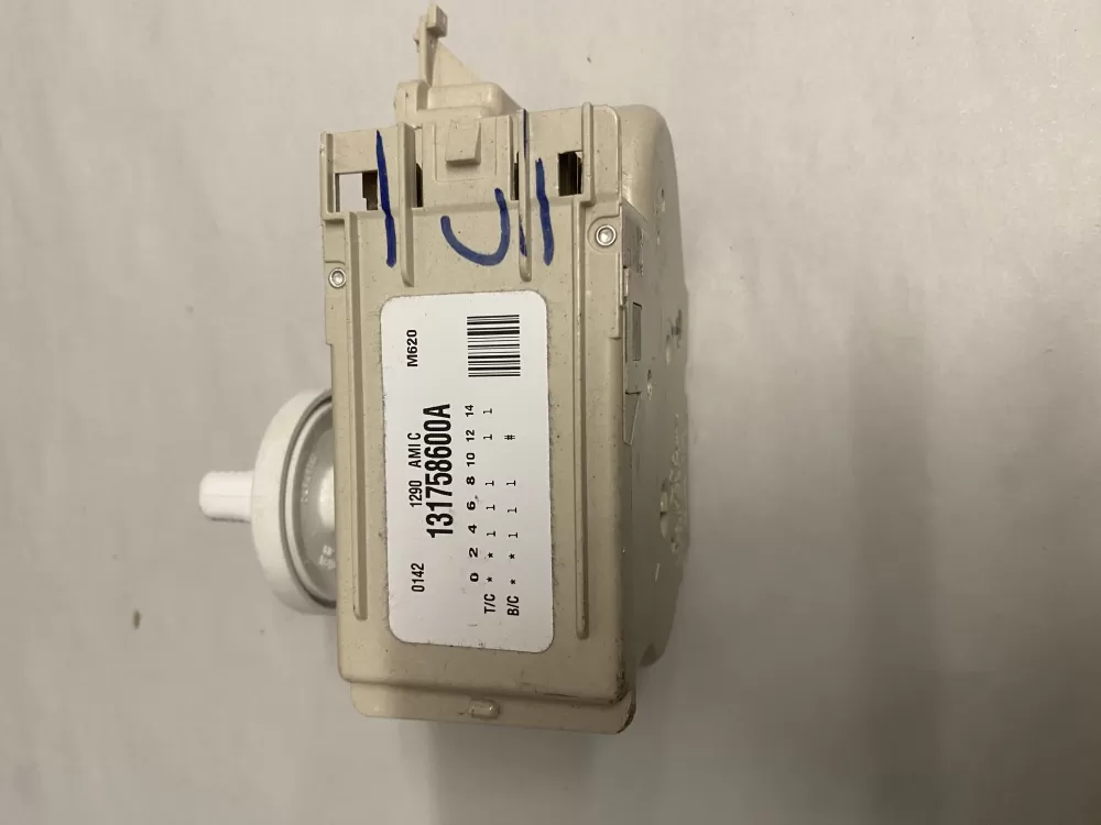 Frigidaire  GE 131758600A Washer Timer