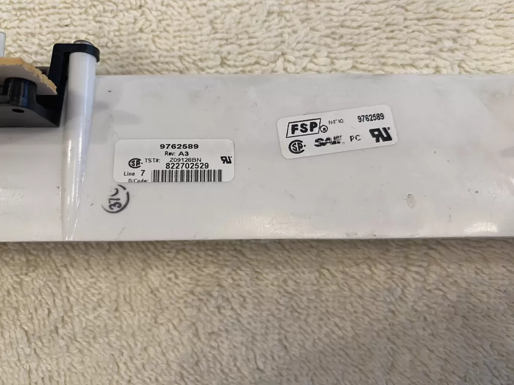 Whirlpool 9762589 1182047 Range Control Board Reflector Assembly AZ5586 | V352