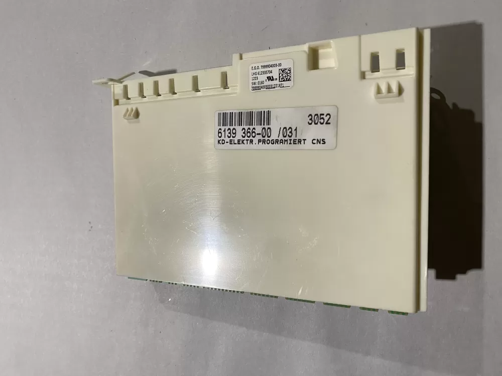 Liebherr Electronic Control Board - 7999904003-00 6139366 AZ192101 | BK2623