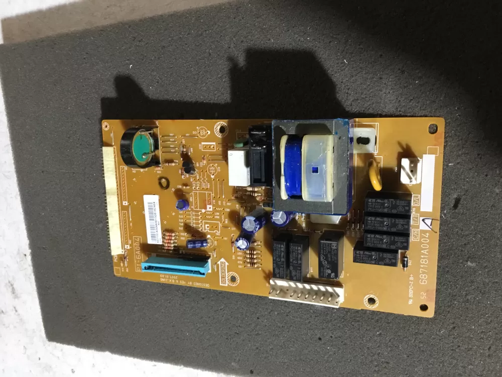 GE 687181A004A  687181A004  WB27X10931  Microwave Control Board