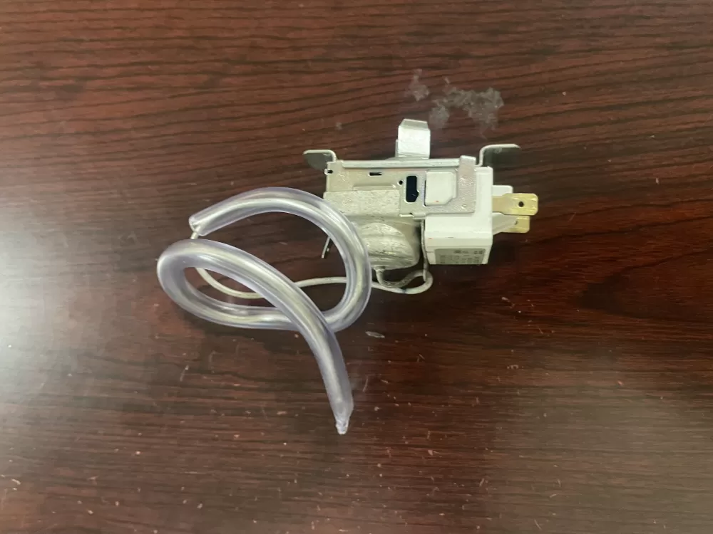 GE WR09X10027 Refrigerator Thermostat Cold Control AZ73913 | KM1395
