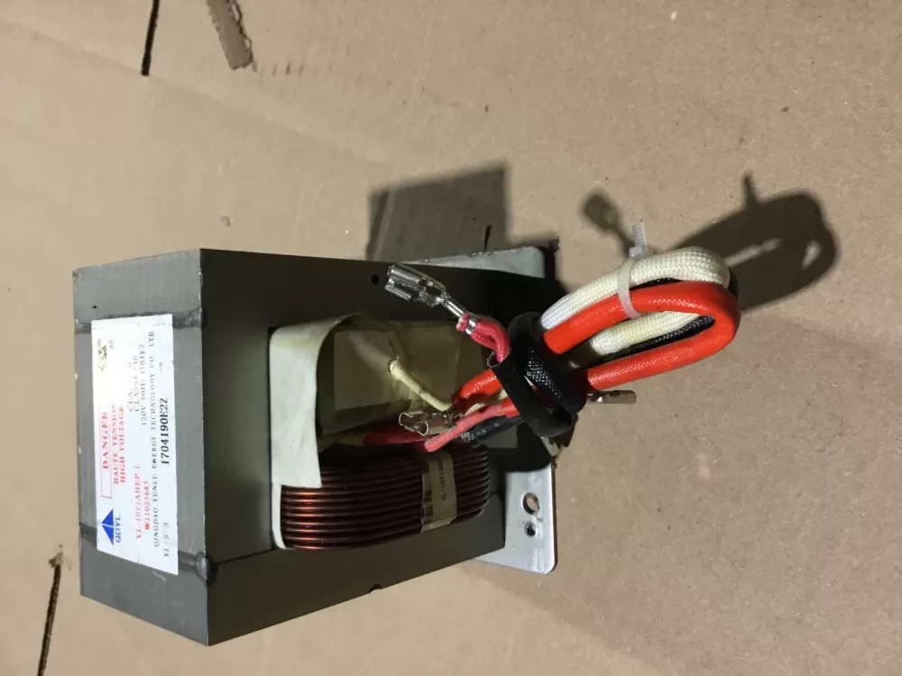 GE E212785 Microwave Transformer AZ89032 | SL127