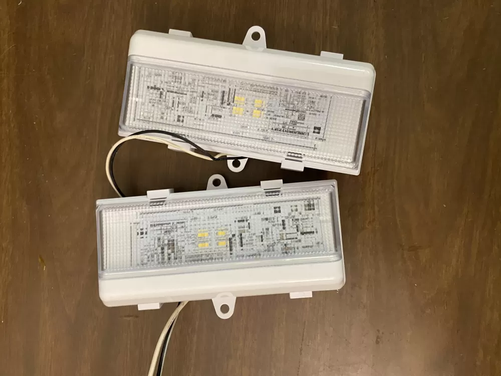 Maytag  Whirlpool W10536362 W10865838 Refrigerator Control Board Light Module