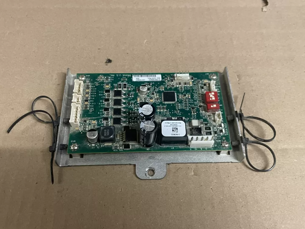 Trane CNT07507 D804272G02 Control Board AZ103563 | Wm894