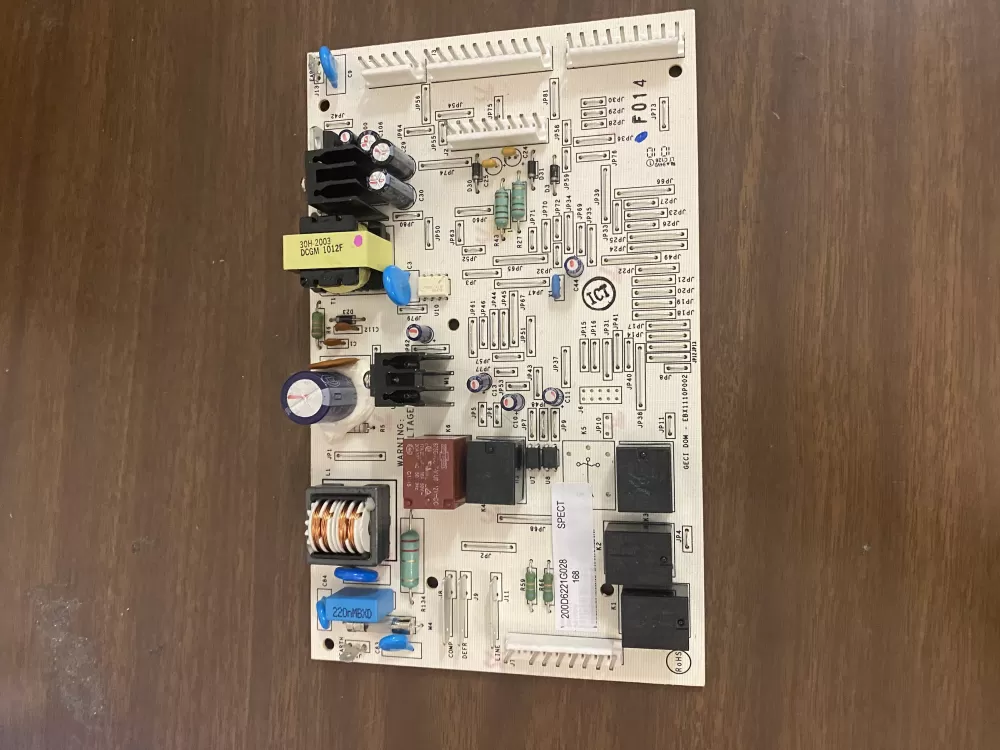 GE 200D6221G028 EBX1110P002 Refrigerator Control Board