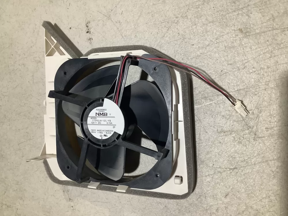 Frigidaire 5304522173 Refrigerator Condenser Fan AZ113496 | SLA171