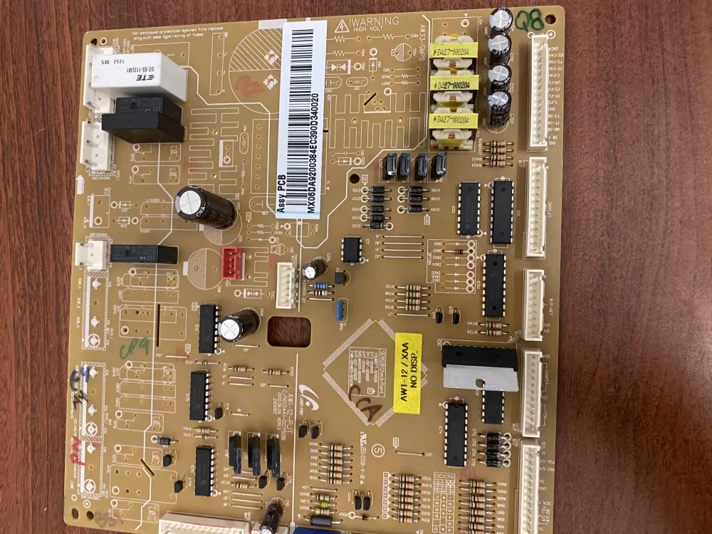 Samsung DA92 00384E Refrigerator Control Board AZ37171 | BK56