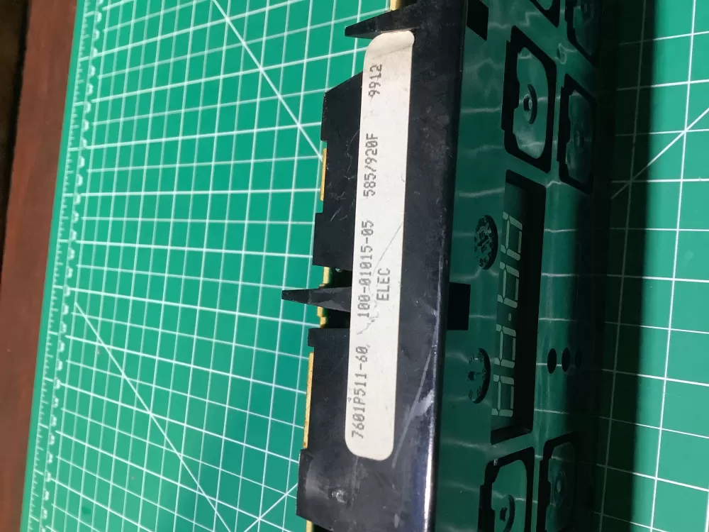 Maytag Whirlpool 7601P511 60 100 01015 05 Range Control AZ129102 | NR2320