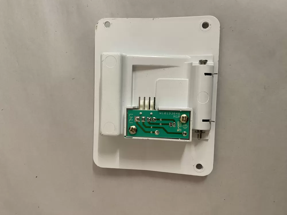 Whirlpool W10757851 4389102 Refrigerator Ice Control Board AZ201673 | BK2746