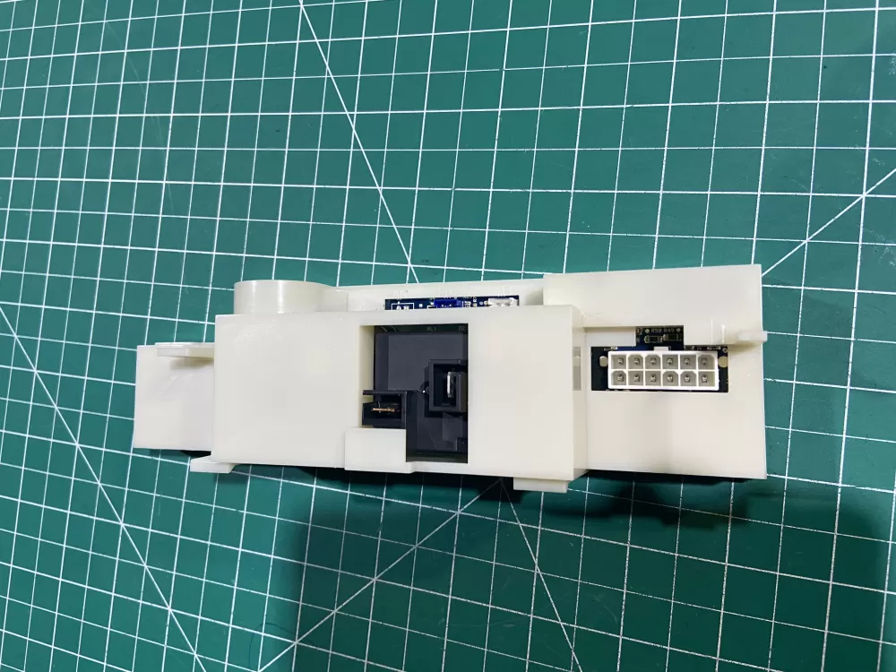 Frigidaire 241739704 Refrigerator Control Board AZ142655 | NR2400