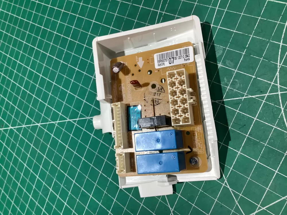 Kenmore LG EBR60070709 Refrigerator Control Board AZ185306 | AR2507
