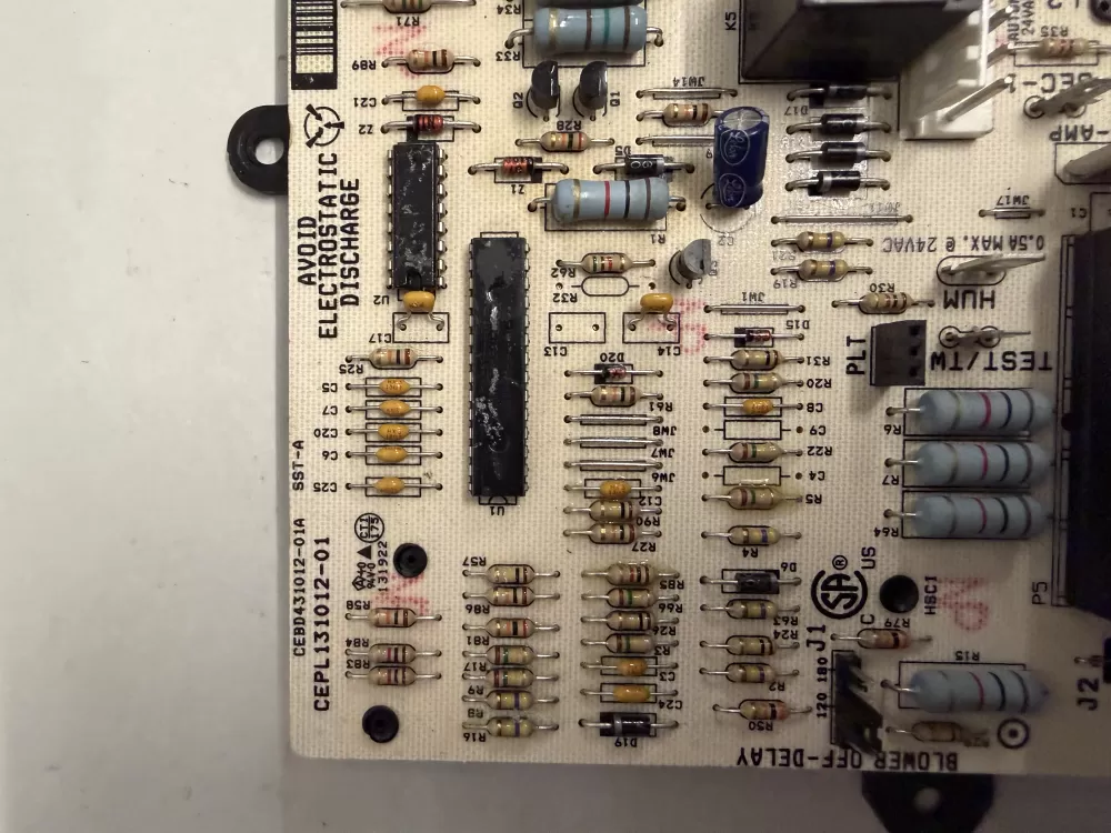 Carrier Bryant CEPL131012 01 Furnace Control Board AZ216673 | KM2643