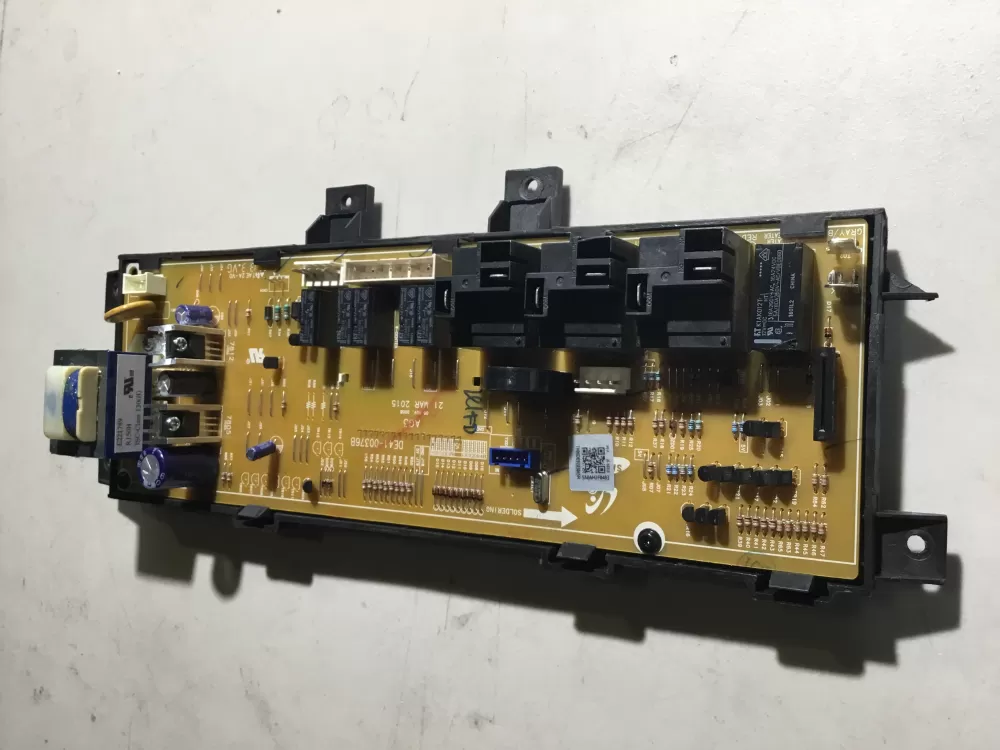 Samsung DE26 00146A Oven Control Board AZ38389 | NRV378